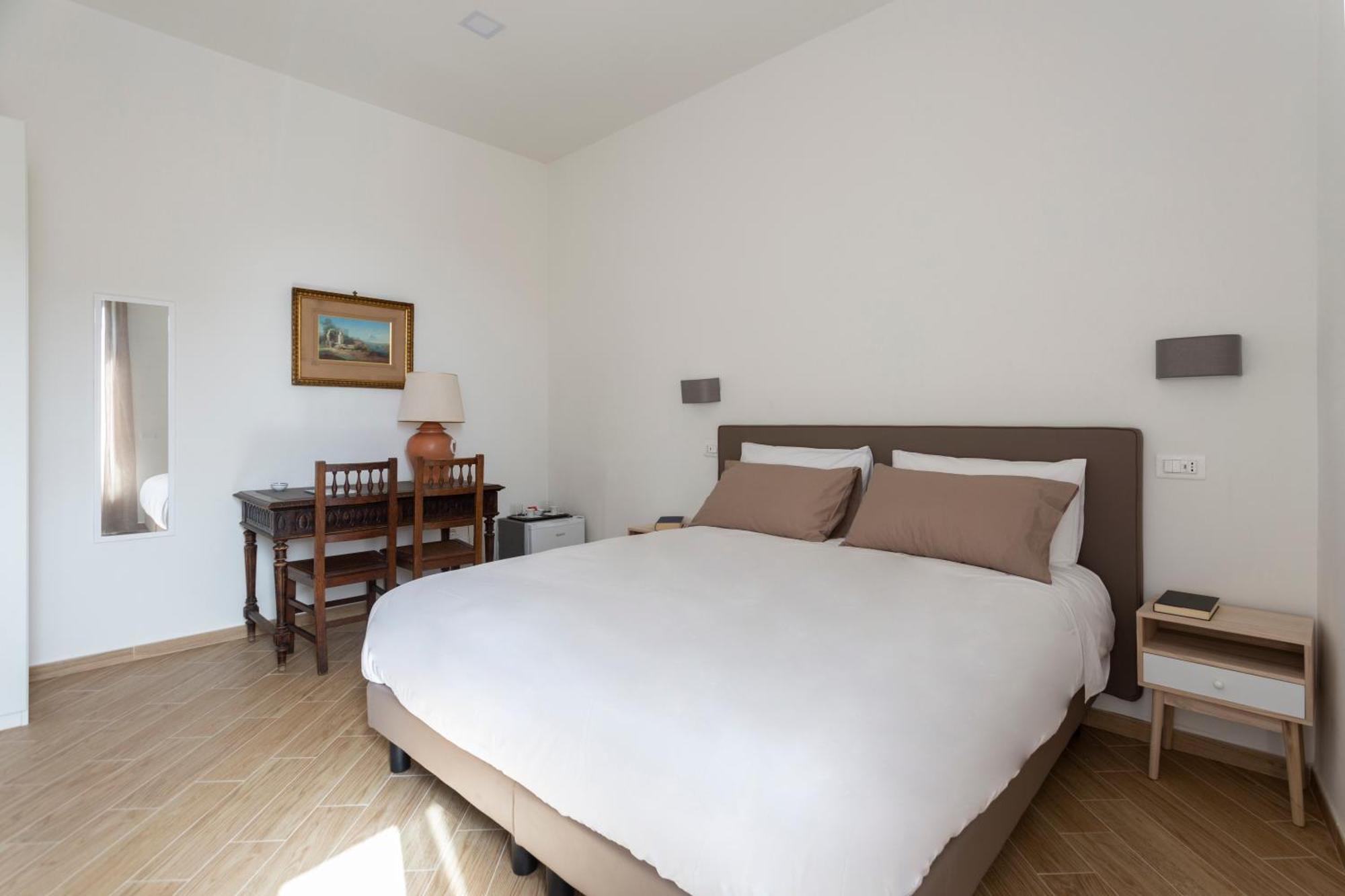 מלון נאפולי Residenza 33 מראה חיצוני תמונה
